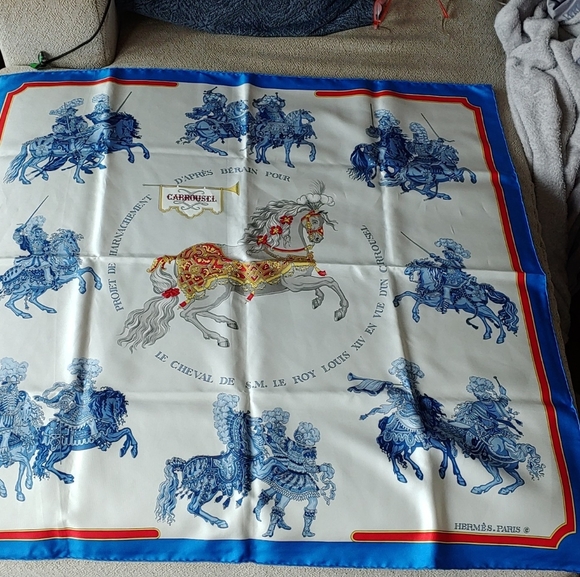 Vintage Hermes Carousel Scarf - Picture 3 of 10